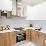 Sagasta 13 *